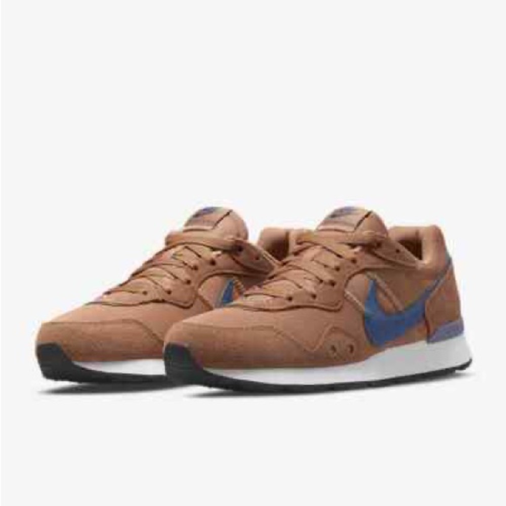 Nike Men’s Venture Mars Clay